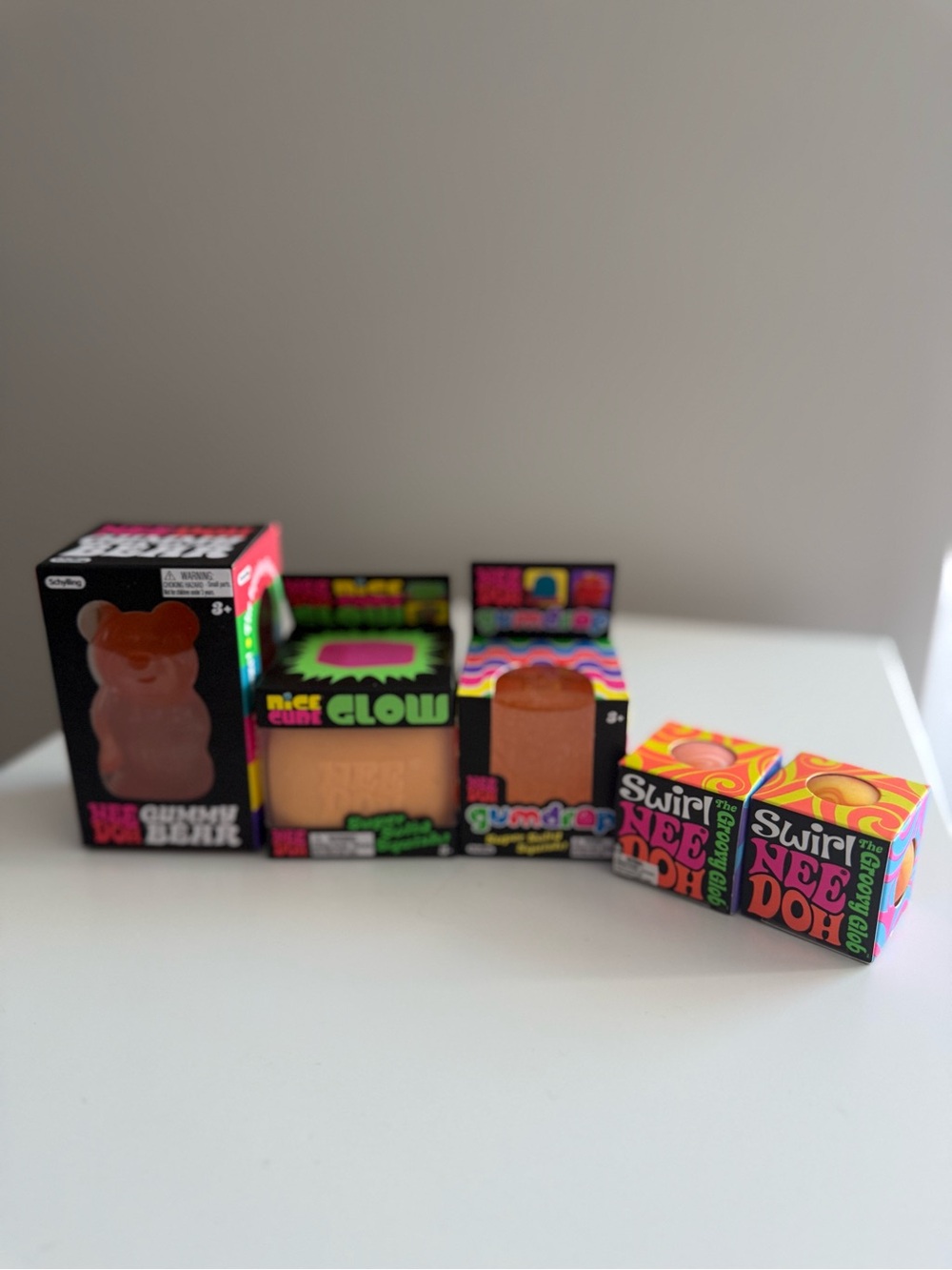 🧡NeeDoh Squishy Lot of 5 – Gummy Bear, Nice Cube Glow, Gumdrop & Swirl Tennie